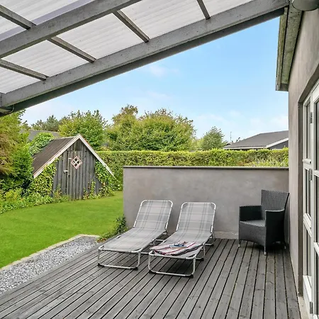 2 Bedroom Stunning In Vaeggerlose Bøtø By